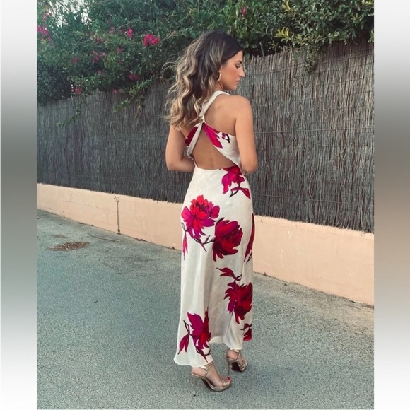 NWT Zara  dress maxi satin floral boho  SIZE XS
🚨FIRM  PRICE NO DISCOUNT - Picture 12 of 16